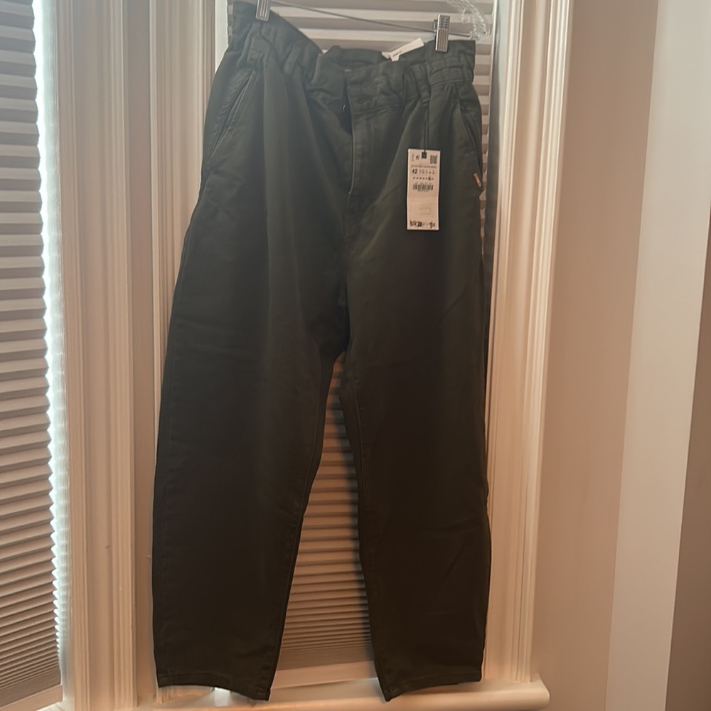 Zara dark olive baggy fit paper bag carrot leg pant